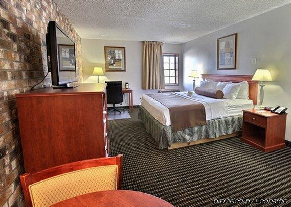 The Emerald House Hotel Bartlesville Exterior photo