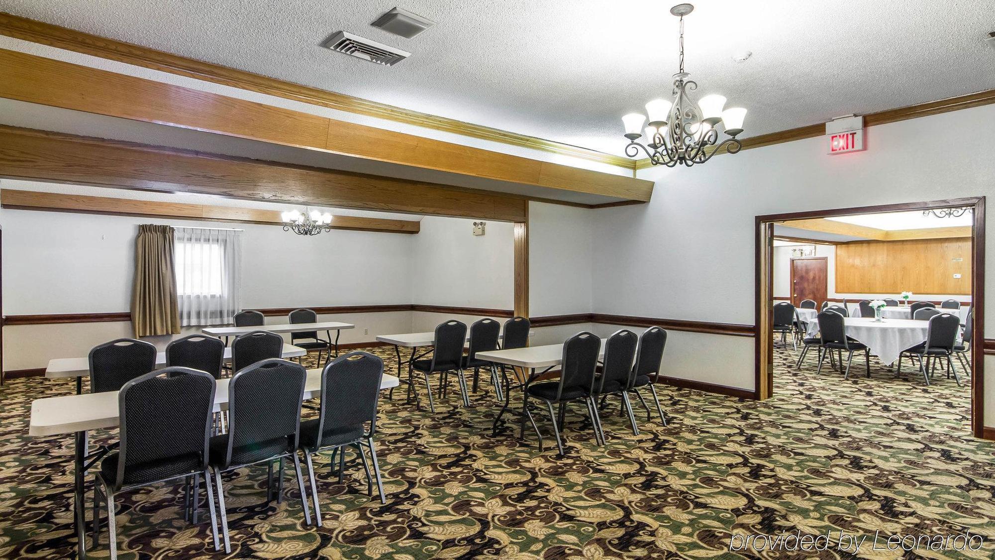 The Emerald House Hotel Bartlesville Exterior photo