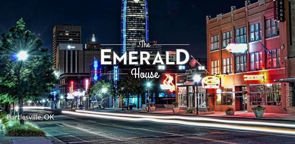 The Emerald House Hotel Bartlesville Exterior photo